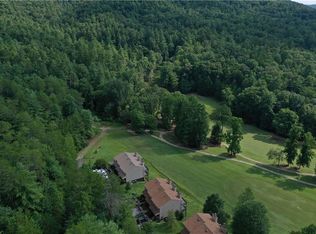 120 Fireside Ln, Pickens, SC 29671