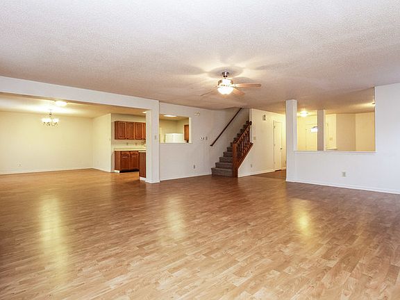 5th image of 6921 Amber Valley Dr
