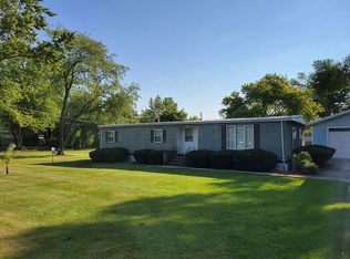 407 N 6th St, Cornell, IL 61319