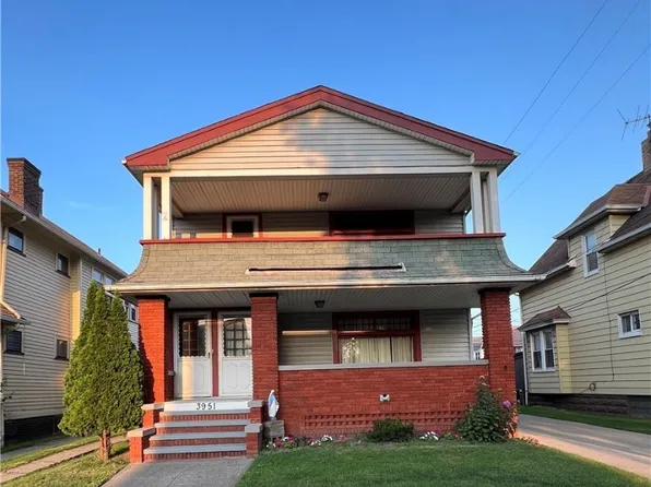3951 E 42nd St, Newburgh Heights, OH 44105