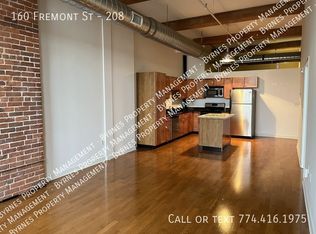 160 Fremont St Unit 208, Worcester, MA 01603