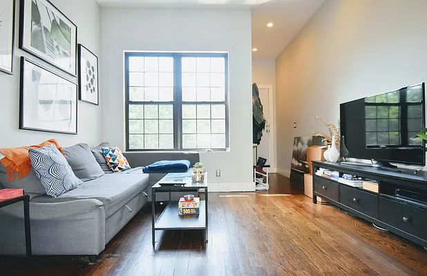 Rented by Highline Residential | media 12