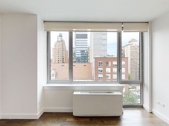 3rd image of 801 Amsterdam Ave APT 7D