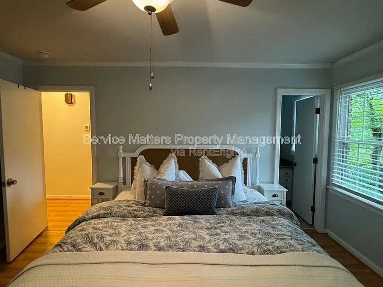 1401 E 34th St — Photo 20