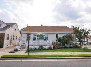 16 N Harding Ave, Margate, NJ 08402