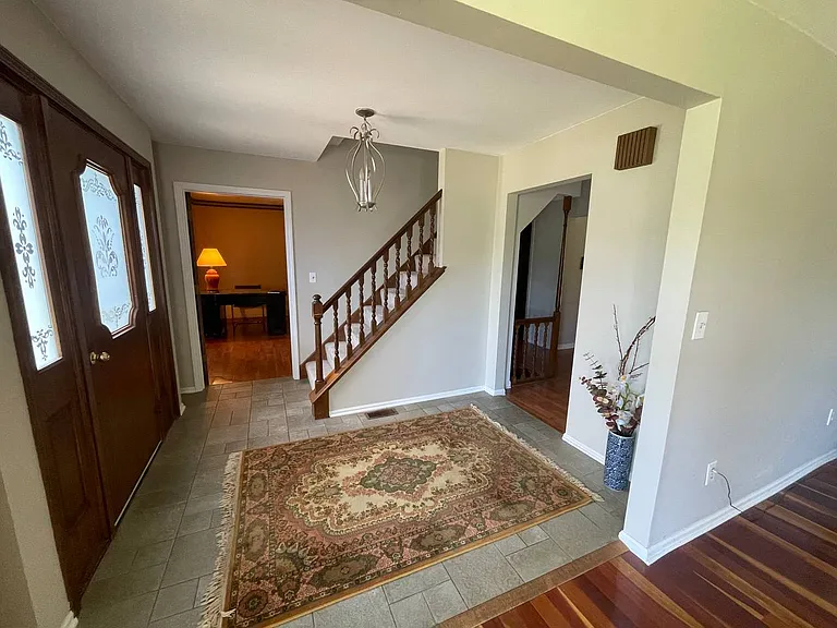 1699 Tammarron Ave SE — Photo 11