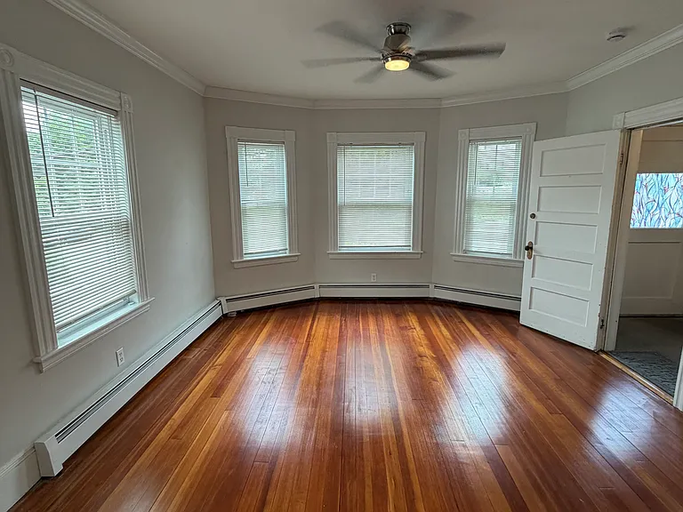 283 Sutton St #1 — Photo 5
