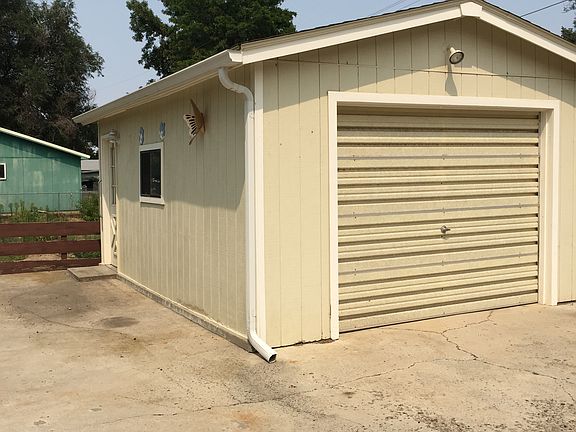 Back 3rd Garage and RV dump