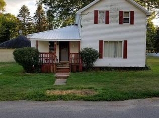 426 1st Ave, Colon, MI 49040