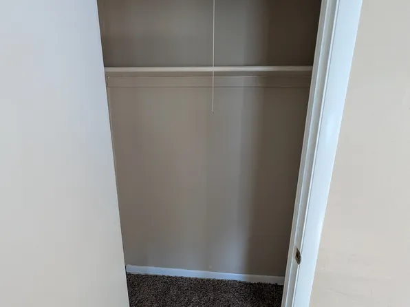 127 Hill St, Jessup, PA 18434