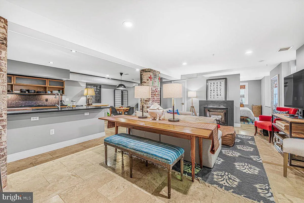 Cromley Lofts — Photo 4