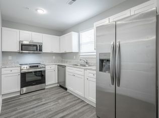 5 W Meadowbrook Dr, Chattanooga, TN 37415