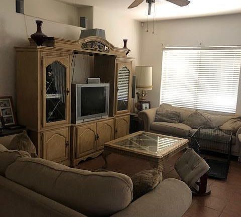4th image of 7809 W Southgate Ave