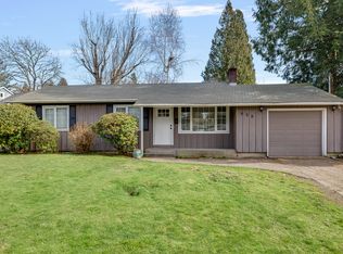 650 SE Juniper Ct W, Gresham, OR 97080