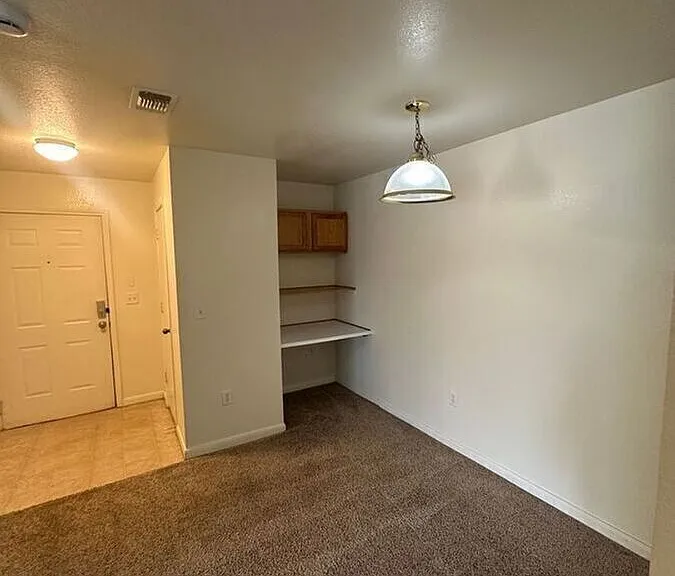 1221 Wren Ct #4-203 — Photo 4