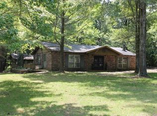 214 Poplar Flat Dr, Louisville, MS 39339