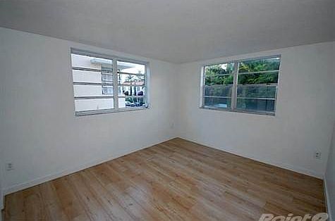 5th image of 1480 Euclid Ave APT 104