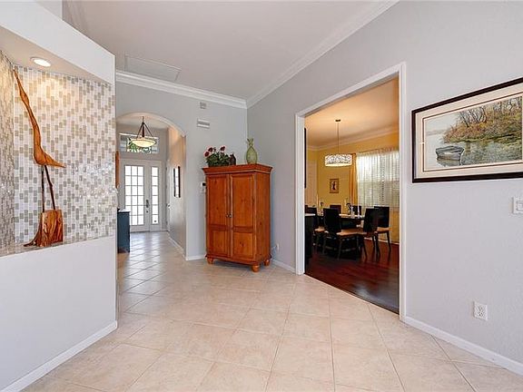 4th image of 13417 Golf Pointe Dr