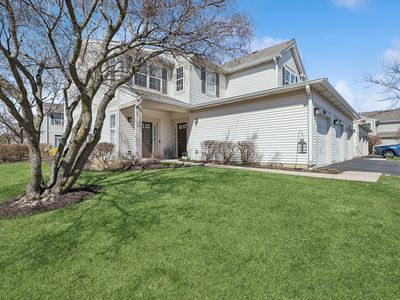 3099 Falling Waters Ln, Lindenhurst, IL, 60046