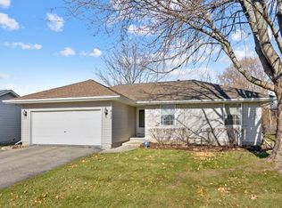 603 Tyler St, Genoa, IL 60135