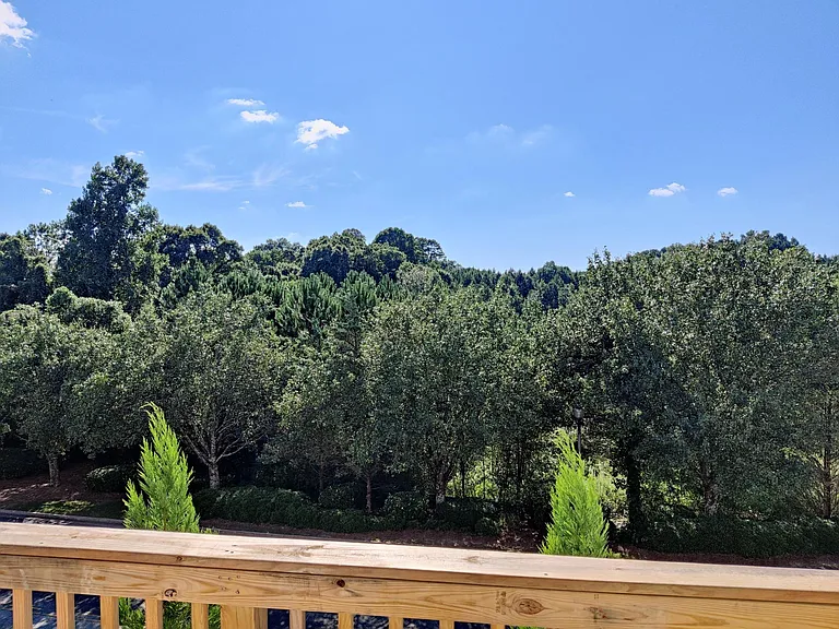 7 Saint Romain Way — Photo 3