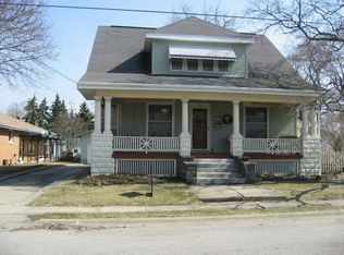 117 N High St, Washington, IL 61571