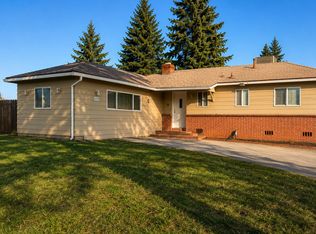 4208 Oak Knoll Dr, Carmichael, CA 95608