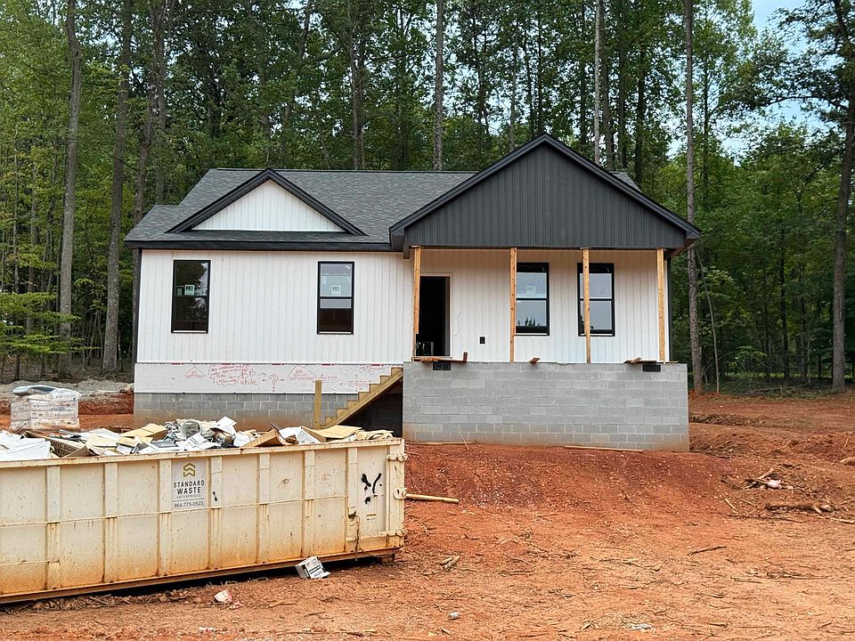 1st image of 144 Eastbrook Rd