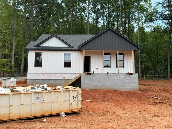 144 Eastbrook Rd, Gaffney, SC 29340