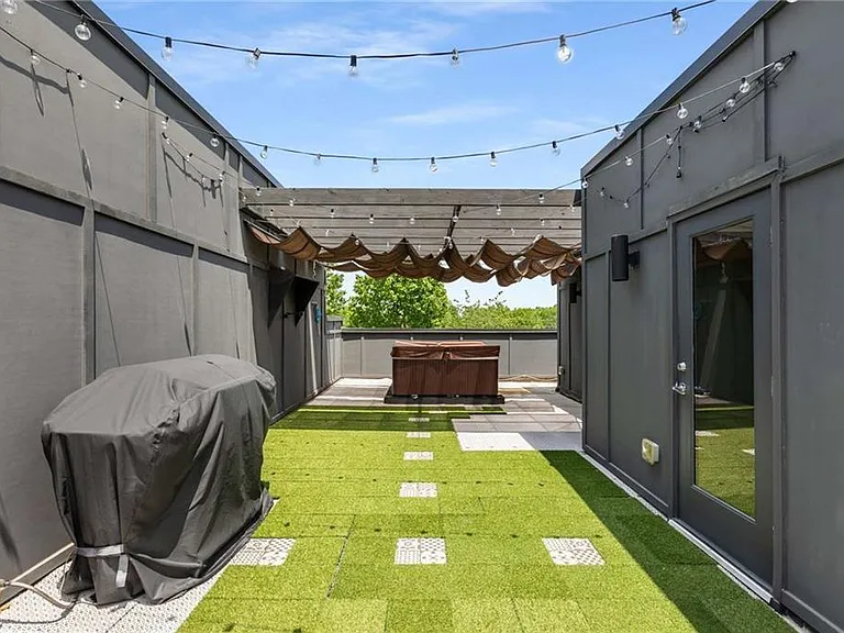 1225 Chelsea Cir NW — Photo 31