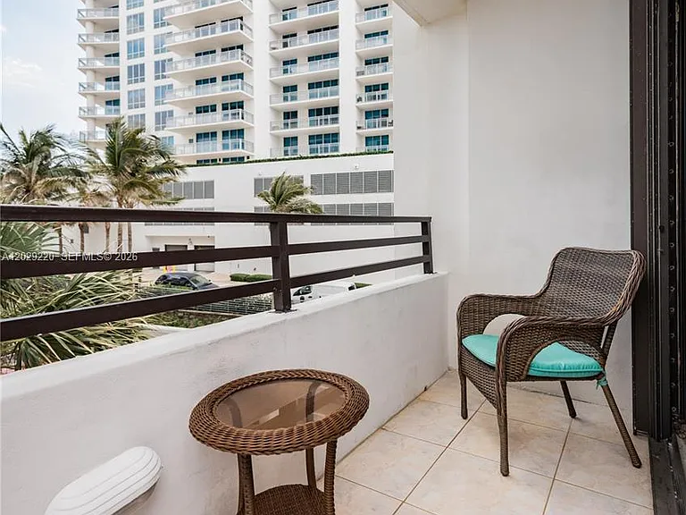 3505 S Ocean Dr #221 — Photo 36