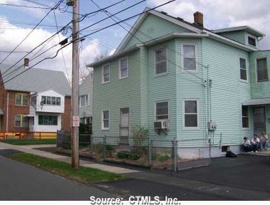 121 Wilcox St, New Britain, CT, 06051