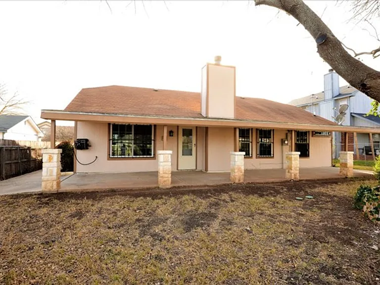 2503 Lain Dr — Photo 19