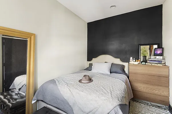 Rented by Kahen Properties | media 15