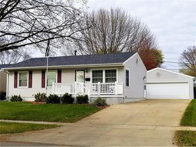 5538 Gordon Ave NW, Cedar Rapids, IA, 52405