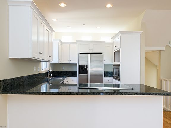 3rd image of 234 C Ave