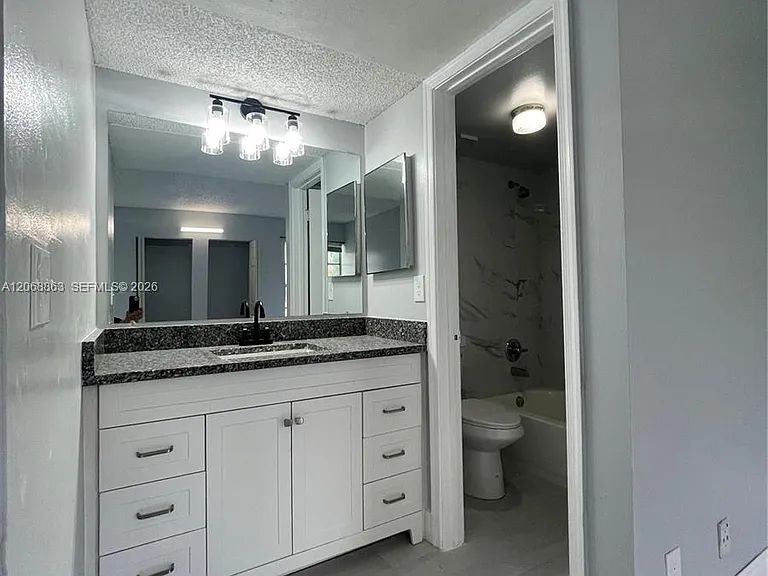 10169 Twin Lakes Dr #23 — Photo 20
