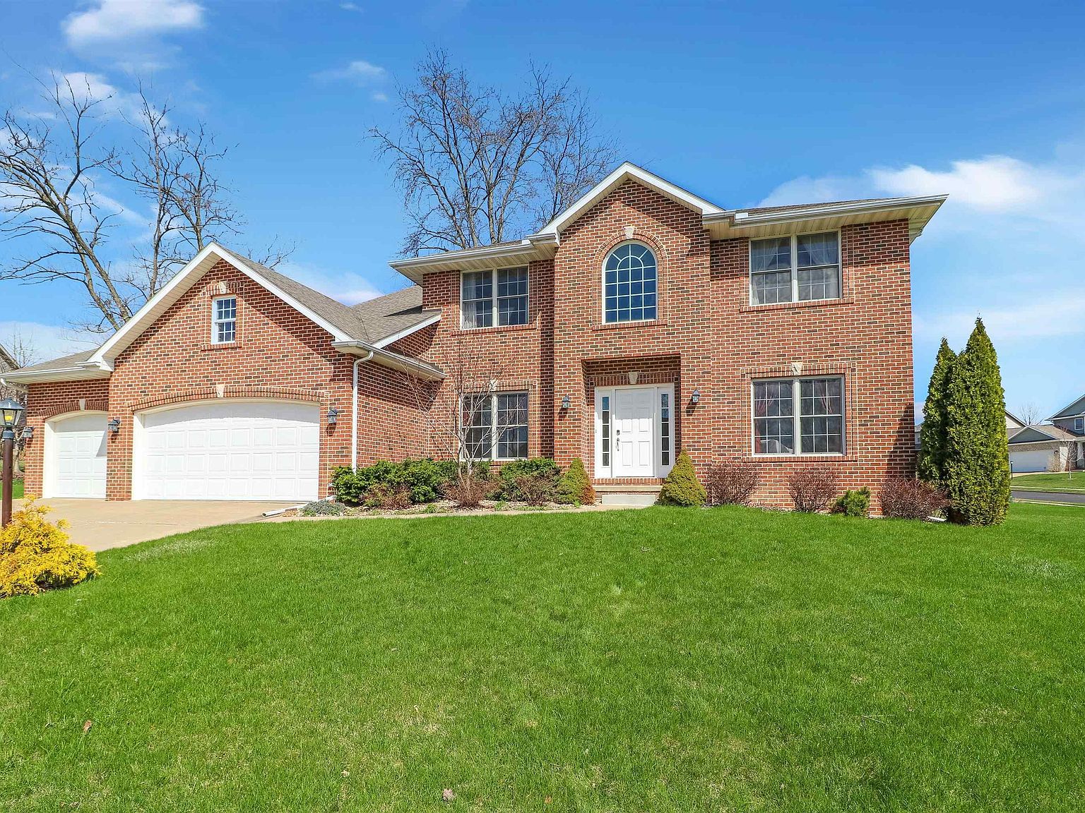 711 W Copperfield Dr, Dunlap, IL 61525 Zillow