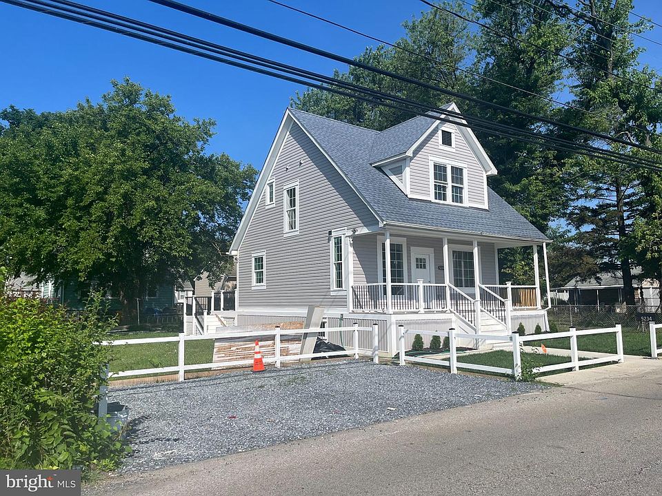 2nd image of 5234 6th St