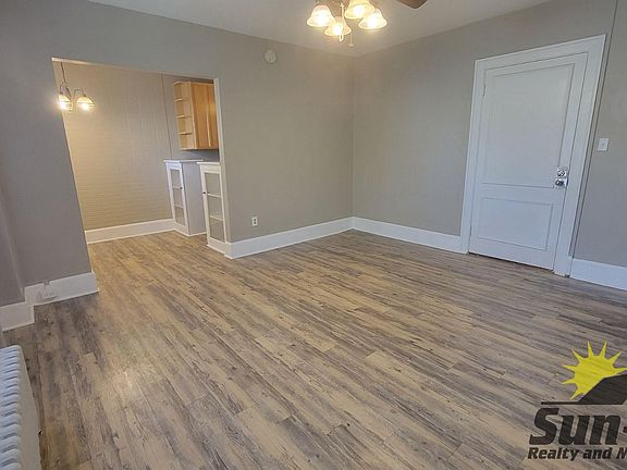 2nd image of 124 Live Oak Ave APT 15