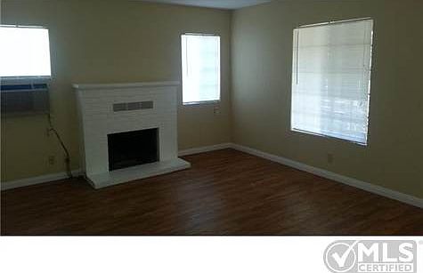 5th image of 1215 N Broadway