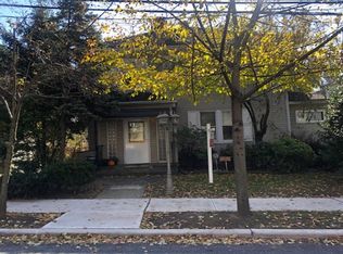 50 Theresa Pl, Staten Island, NY 10301