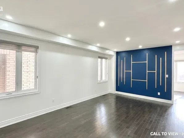 28 Lowell Cres #1, Brampton, ON L6X 5S1