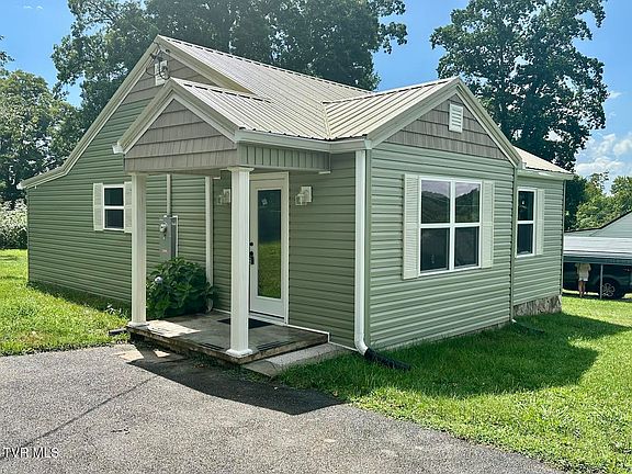 2nd image of 108 Sunrise Dr
