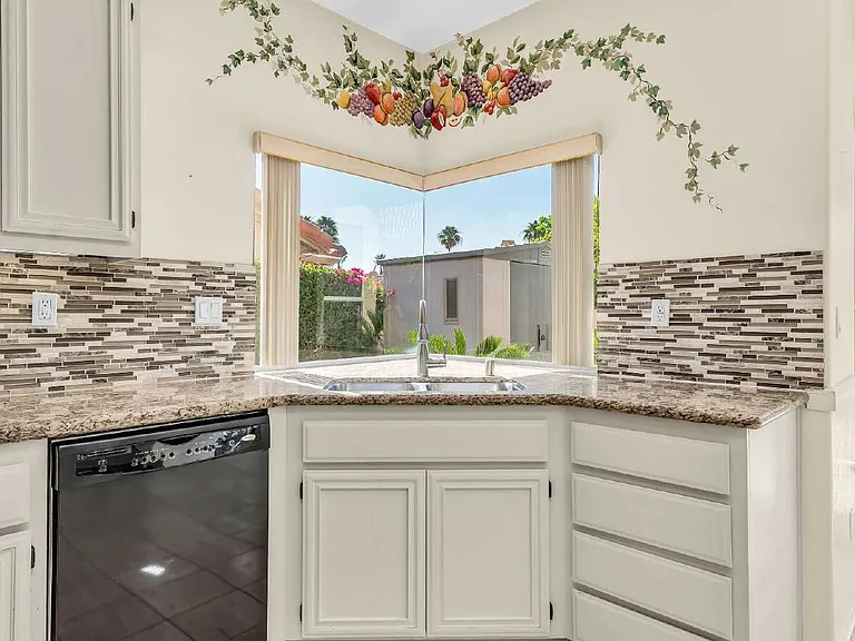 77671 Barons Cir — Photo 15