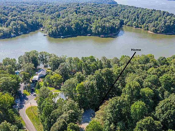 3rd image of 669 Spring Hill Dr