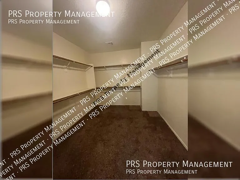 576 E Julian Dr — Photo 30