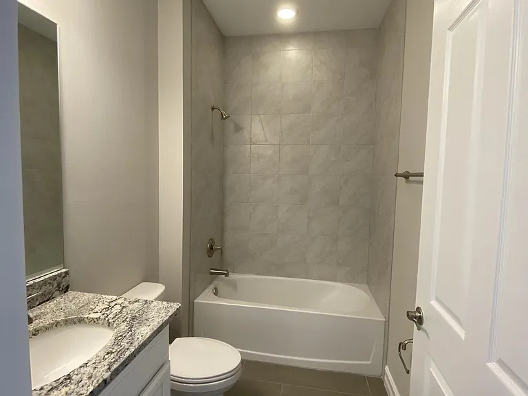 28180 Seasons Tide Ave — Photo 5