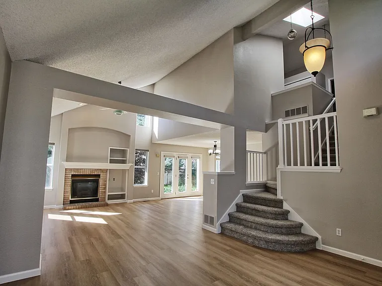 17048 Campo Dr — Photo 3