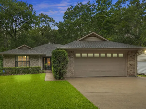 106 Wood Forest Ln, Huntsville, TX 77340